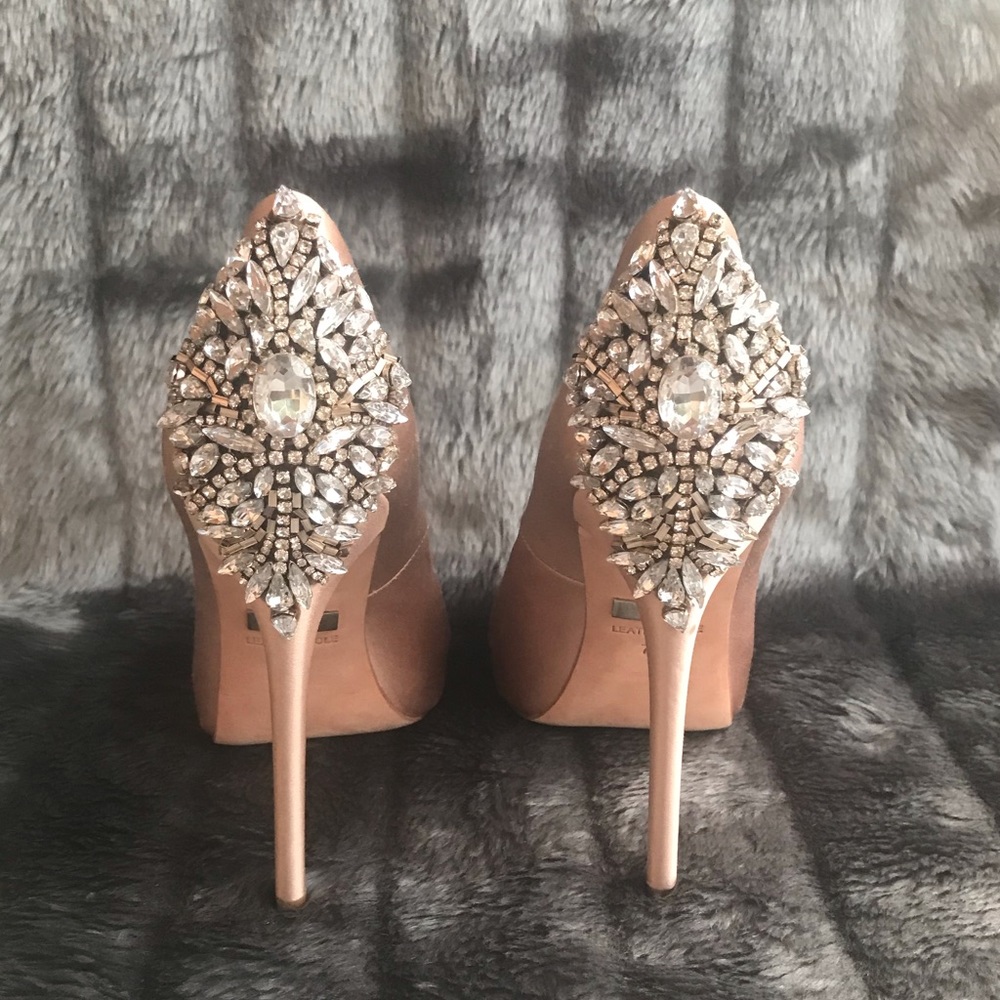 Badgley Mischka Kiara Satin Platform Pump In Latte - Picture 5 of 8
